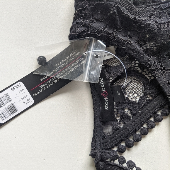 NWT Lace & Floral Dress - Picture 3 of 6